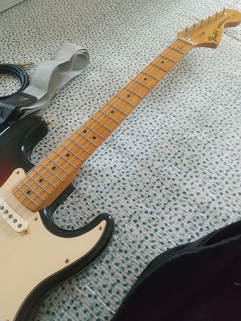 ゆうがお様 Fender Japan ストラトキャスター ST71-85TX