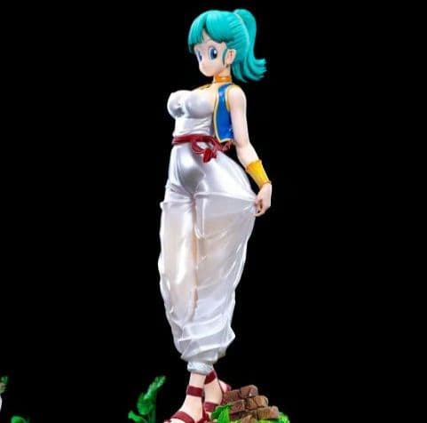 ドラゴンボール　ブルマ　フィギュア