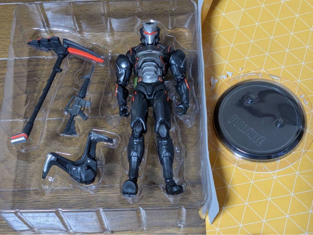 フォートナイト　7インチ　フィギュア　オメガ