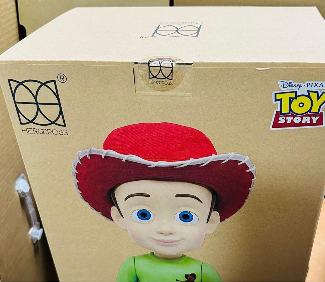 トイストーリー　ヒーロークロス　アンディ