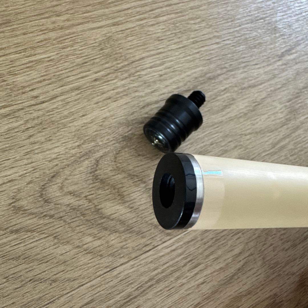 【良品】ビリヤード キュー Adamスコーピオン ロゴ入りキャップ&ケース付属