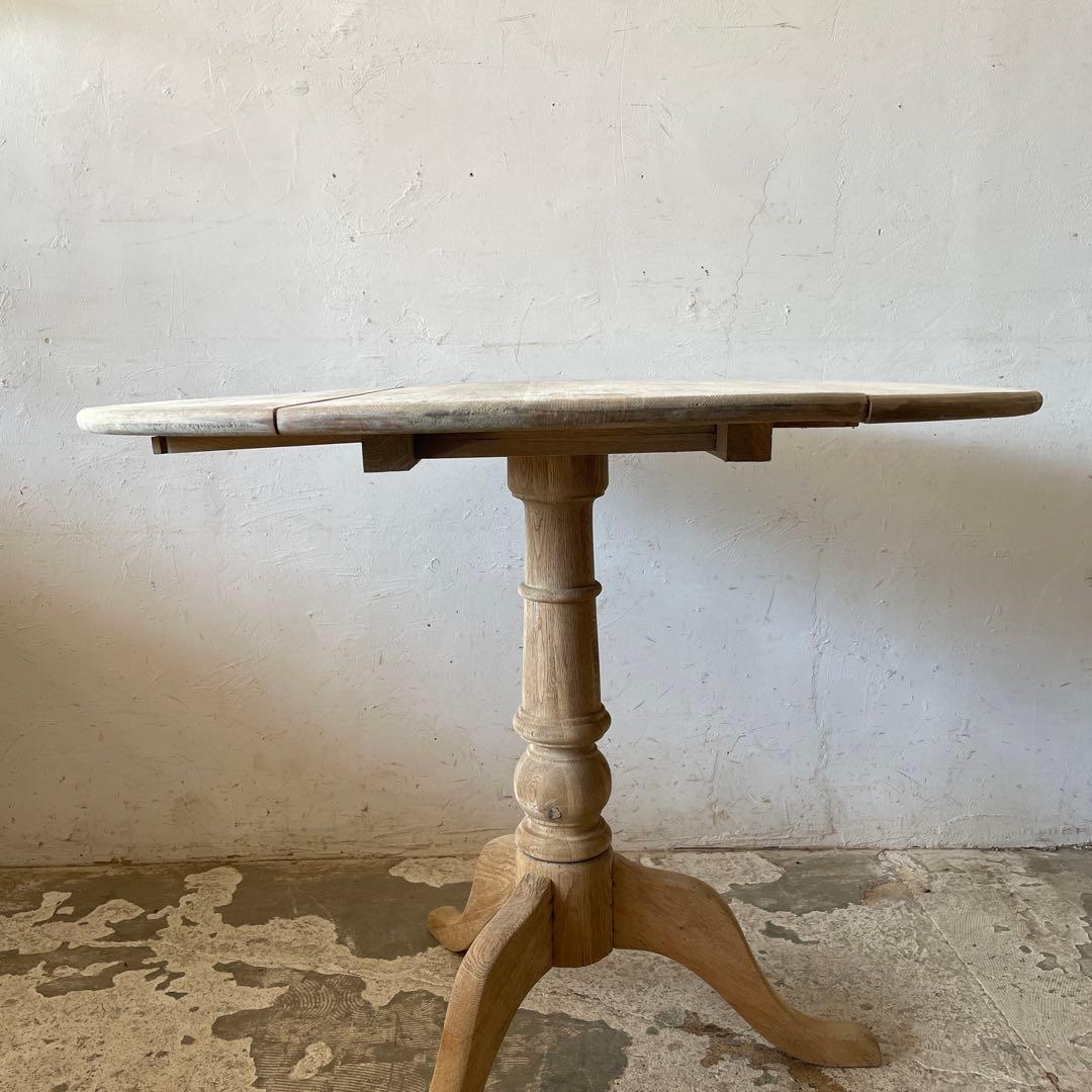 ビンテージ　ドロップリーフラウンドダイニングテーブル　 剥離