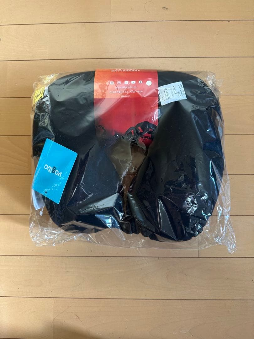 U-NEXT当選品 朝倉未来直筆サイン入りRIZIN Yogibo ネックピロー