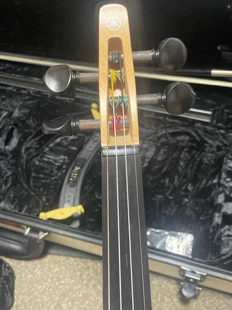 オマケ有 ヤマハ YAMAHA エレクトリックバイオリン YEV104NT 4弦