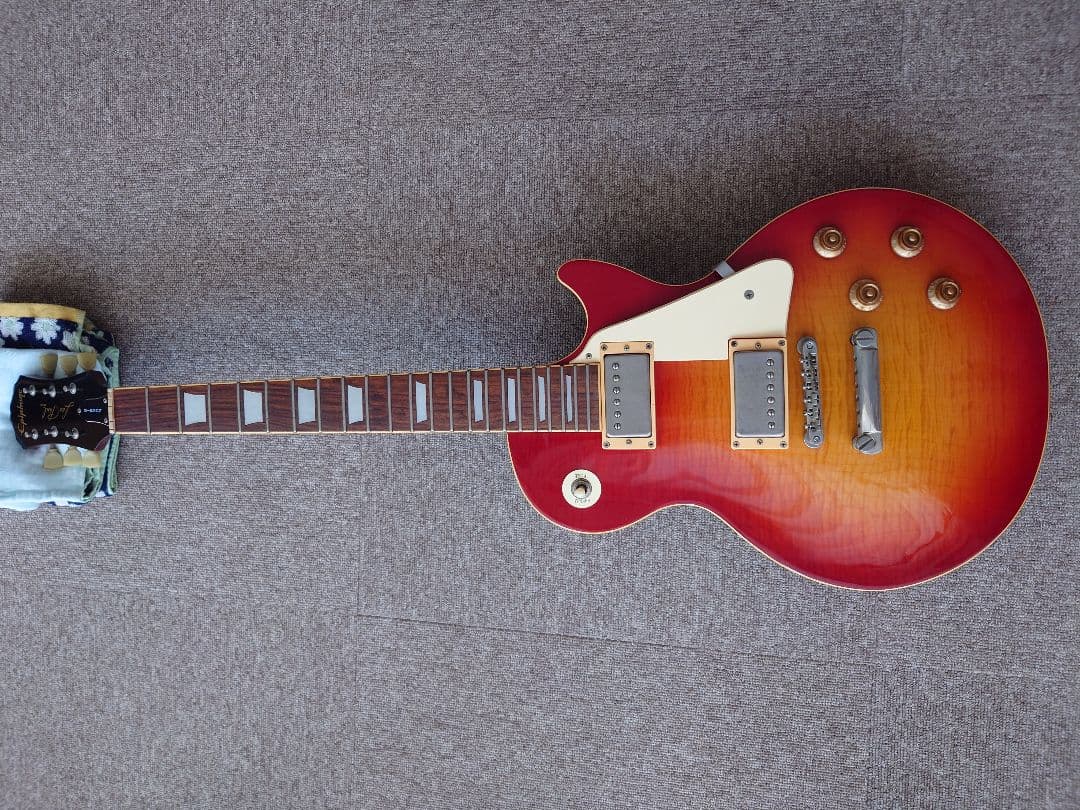 レスポール サンバースト 22フレット Epiphone
