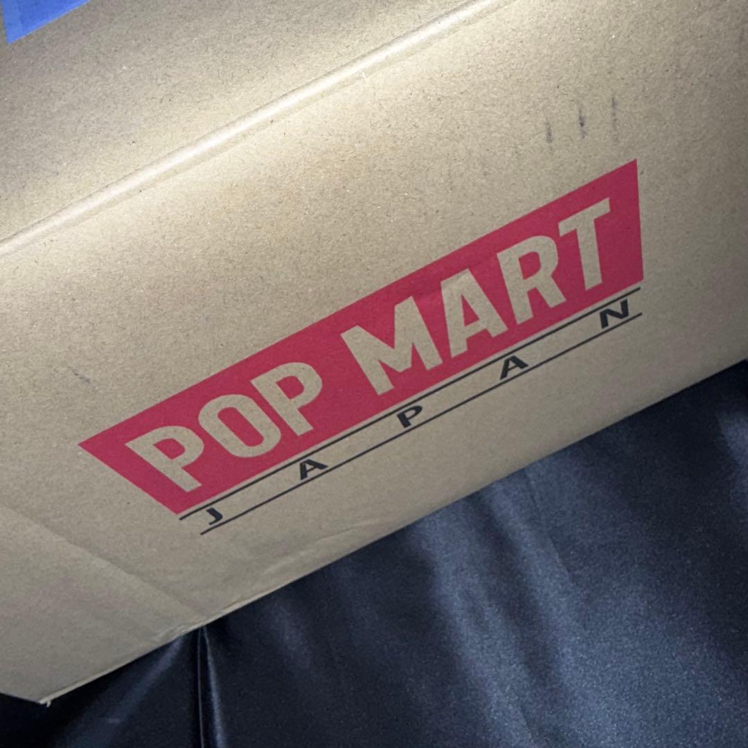 ②POPMART 400% MOLLY SANRIO サンリオ　 ハローキティ