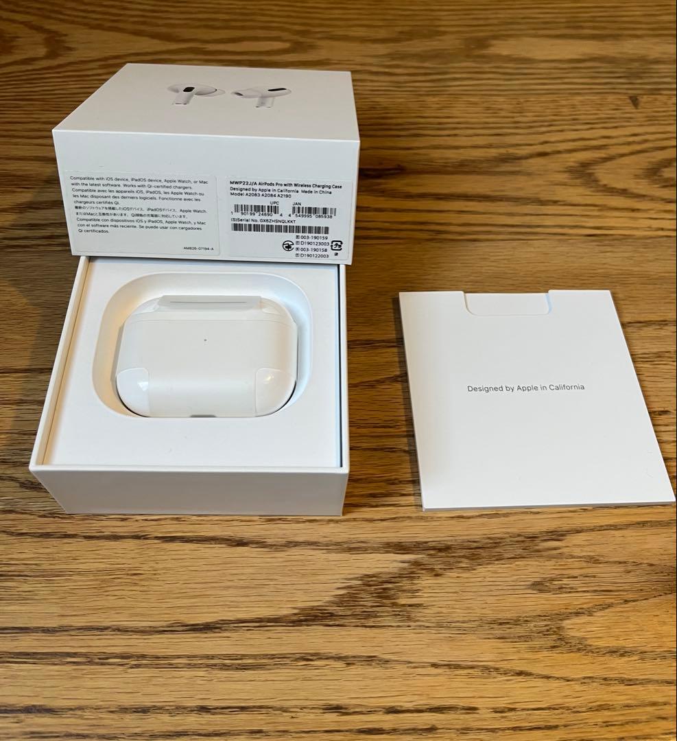 ☆極美品！おまけ付き☆Apple AirPods Pro 本体 充電ケース付き
