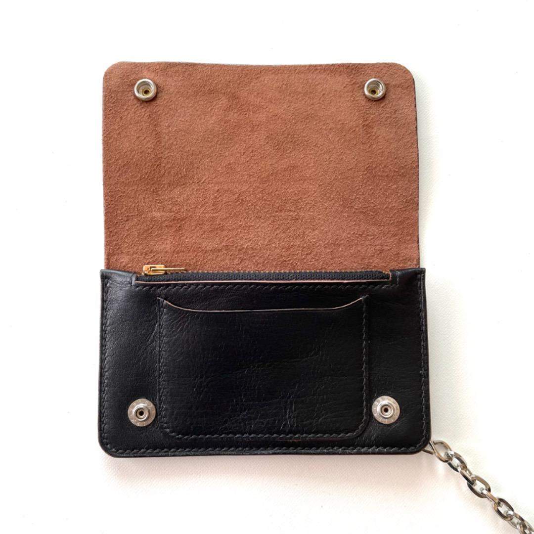 ミドルトラッカーウォレット　ホースハイド　デッドストックジッパー　前面ポケット
