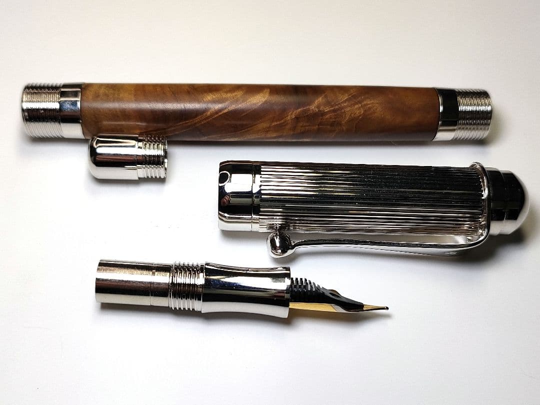 【白檀】レトロドーム万年筆