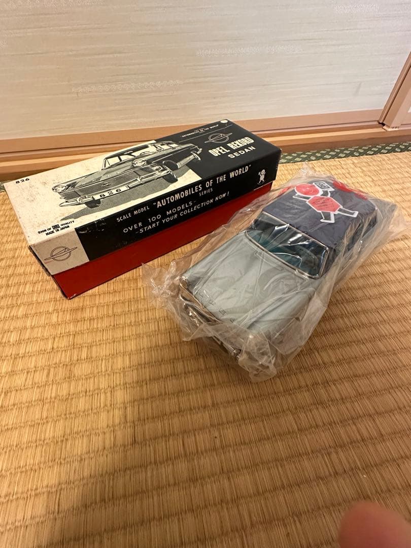 ブリキ玩具 旧バンダイ オペル OPEL REKORD SEDAN