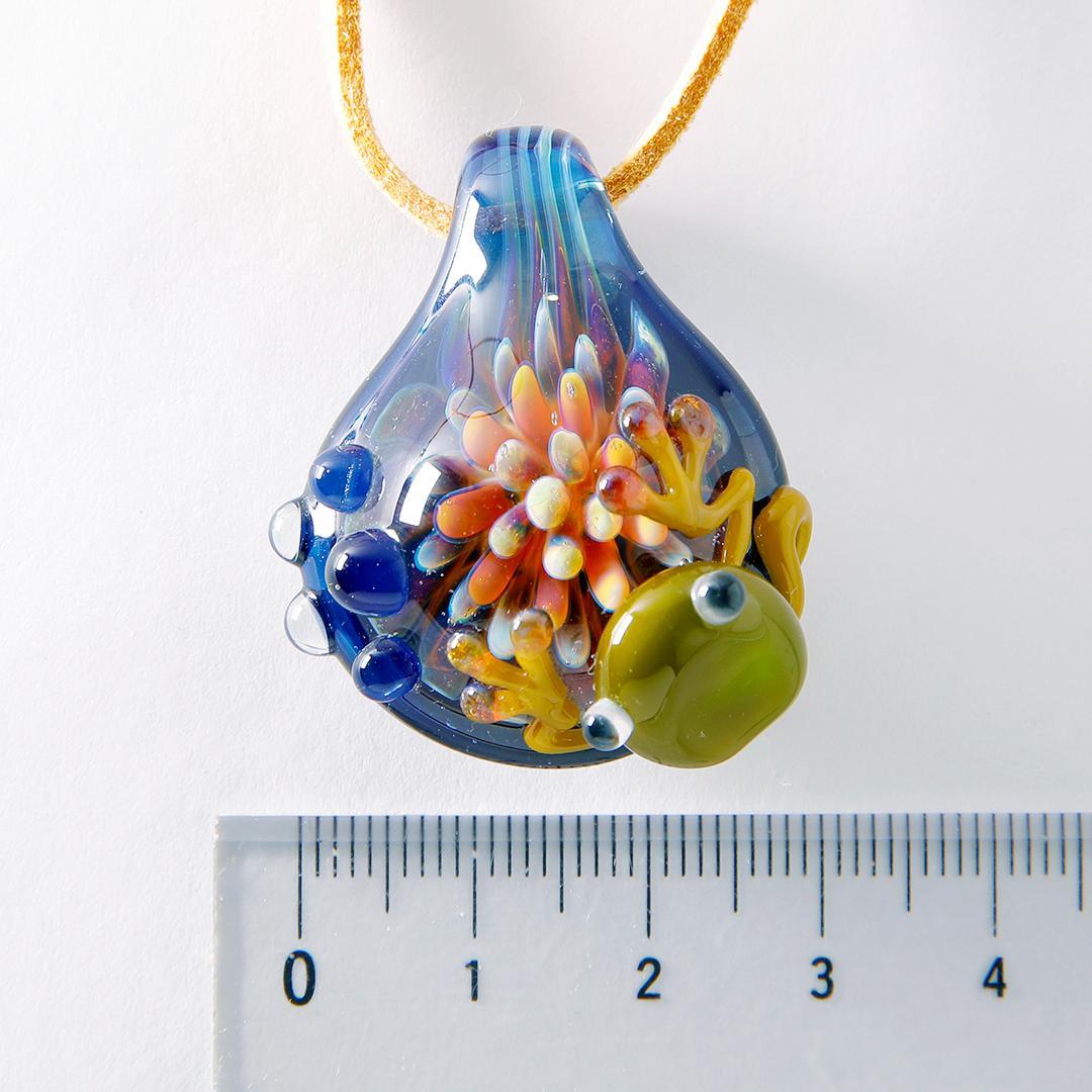 麻覇王mahao ペンダント ネックレス ガラス カエル 蓮花 A