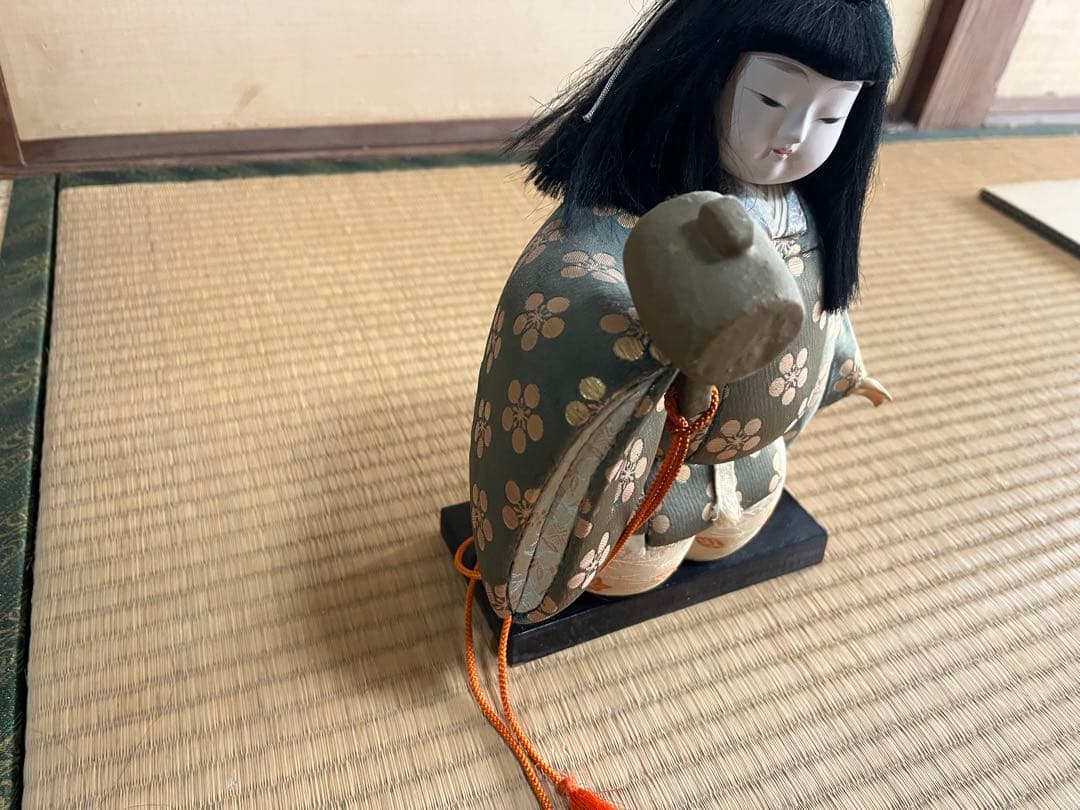 市松人形 青色花模様 木製