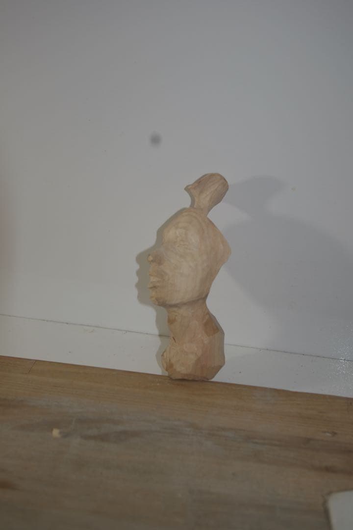 木製 彫刻 人の顔