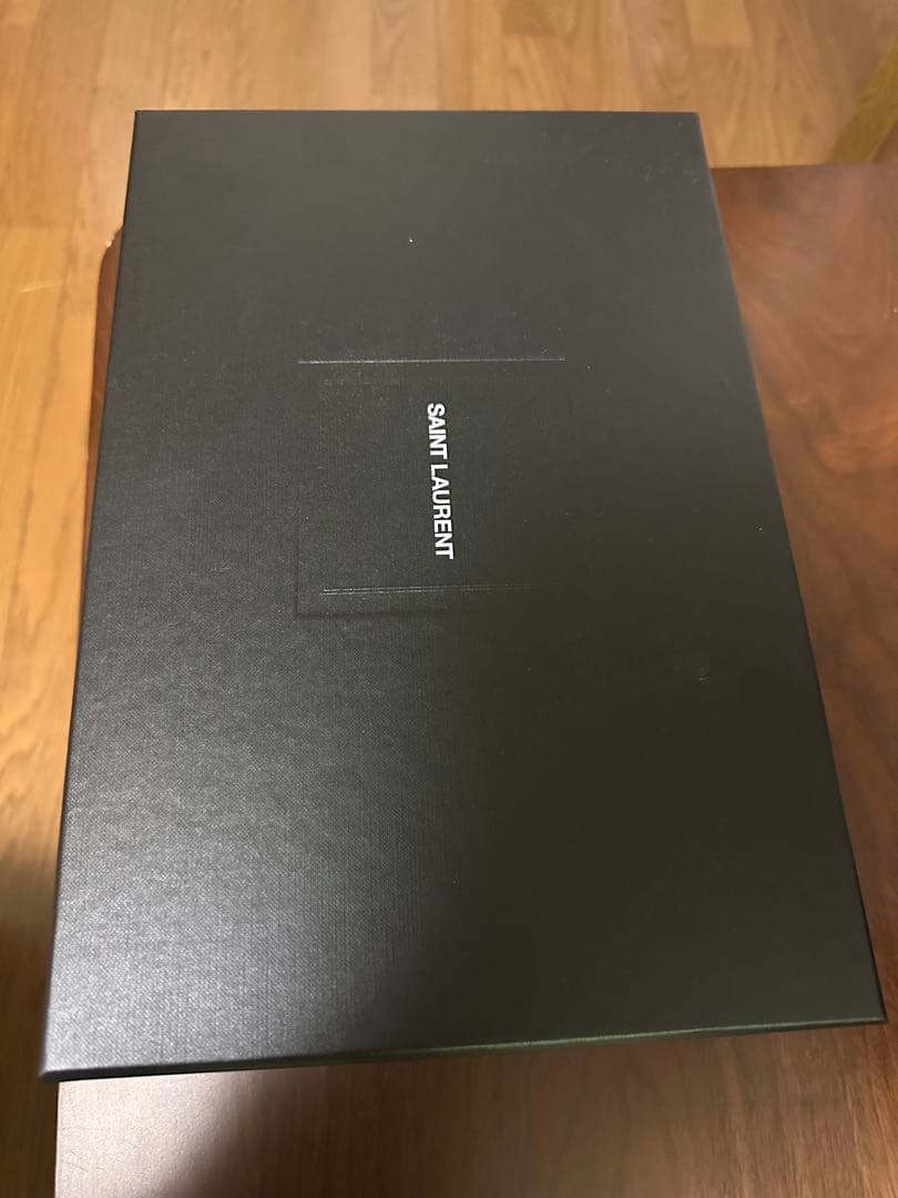 【ほぼ新品】Saint Laurent YSLロゴキャップ