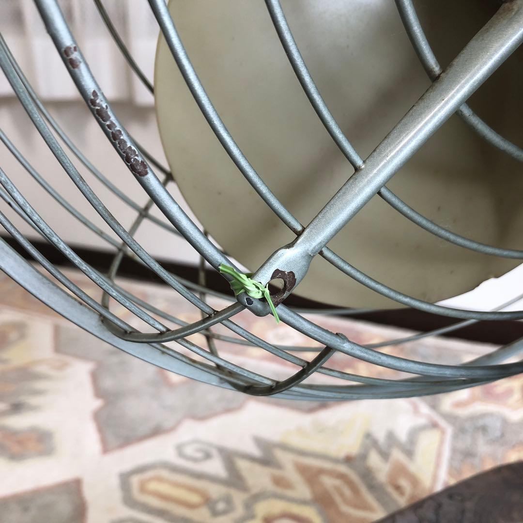 扇風機　昭和レトロ　TOSHIBA A.C.ELECTRIC FAN 鉄製