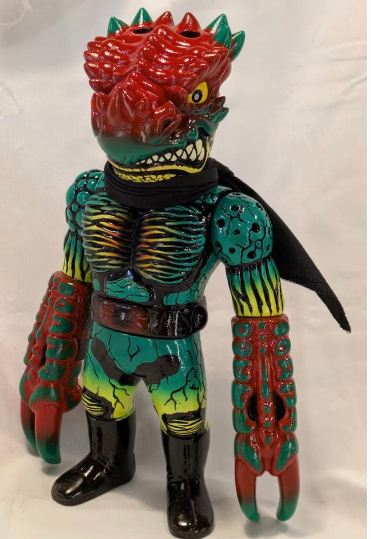 リアルヘッド ドラコマン 真頭玩具 RealHEAD