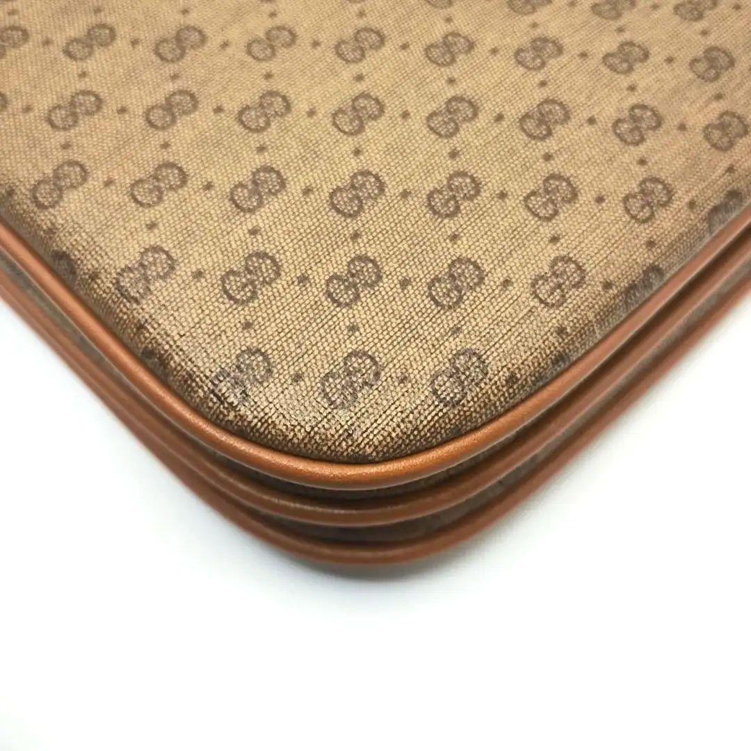 GUCCI グッチ　オールドグッチ　ショルダーバッグ　マイクロGG