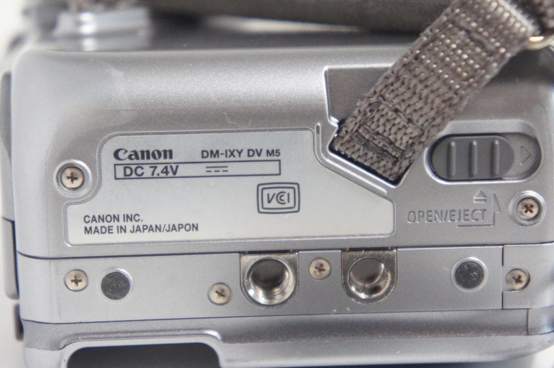 【美品】Canon DM-IXY DV M5 MiniDv ビデオカメラ 618