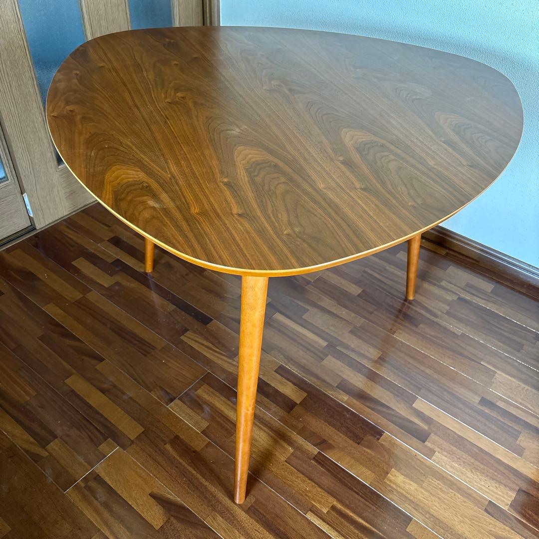 NOCE ノーチェ　ダイニングテーブル 三角テーブル　オーク材