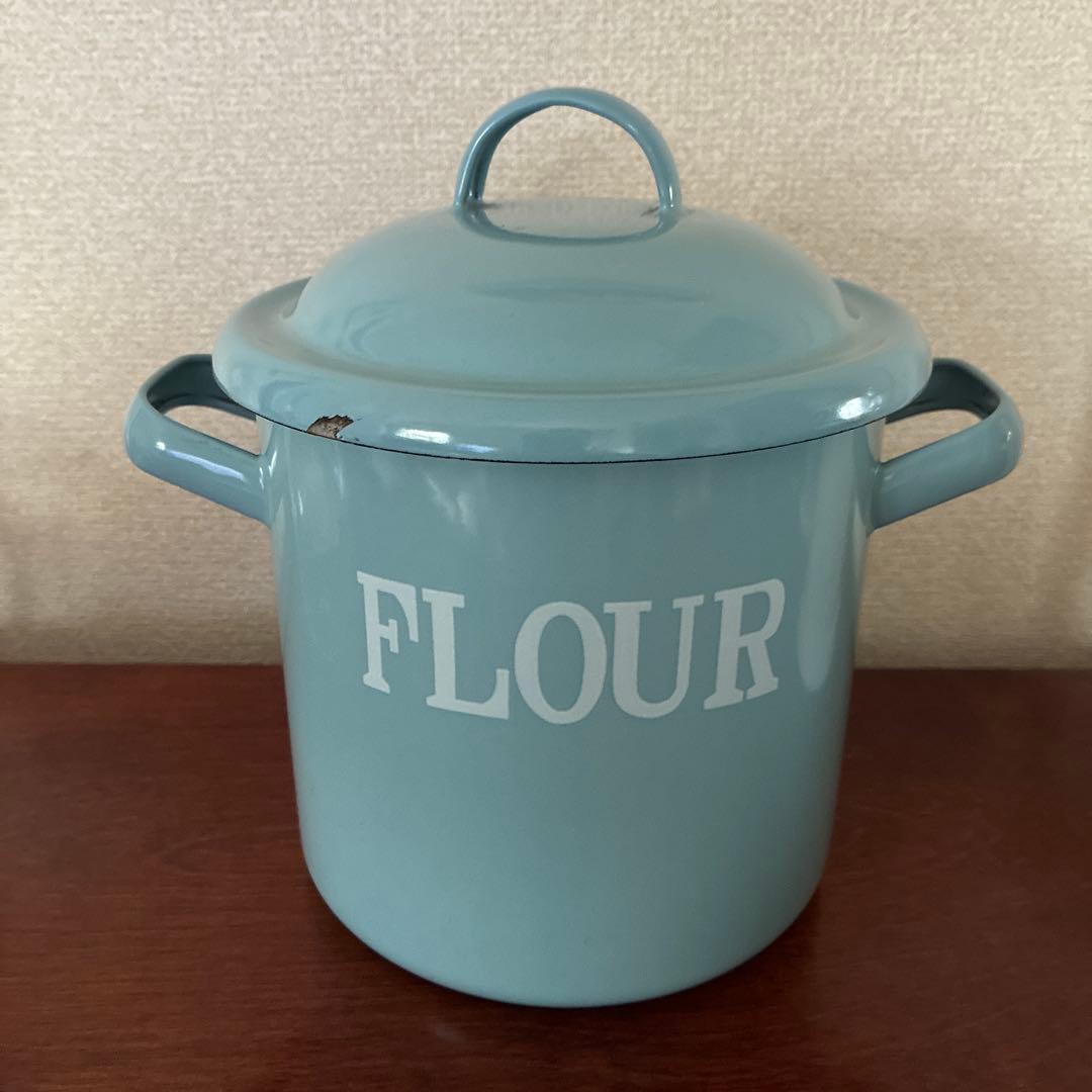 値下げ‼️アンティーク雑貨　カントリー　ホーロー缶　ホーローストッカー　FLOUR