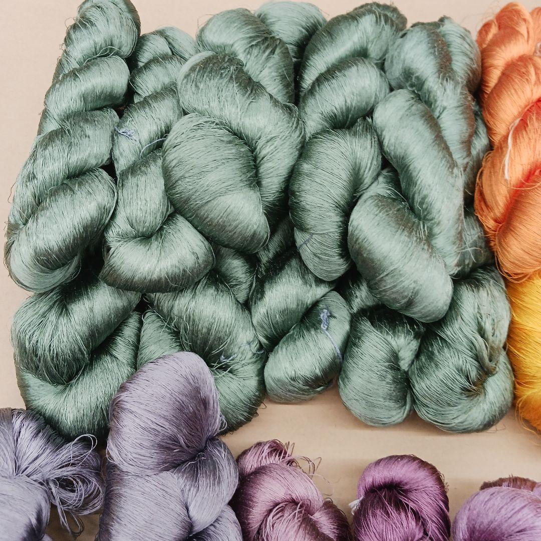 織物、組紐、刺繍、絹糸セット341