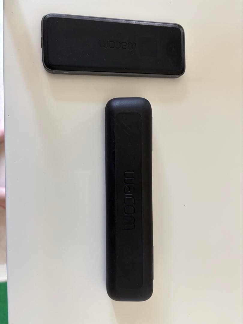 Wacom Cintiq Pro 24 ペンモデル　エルゴスタンド付き