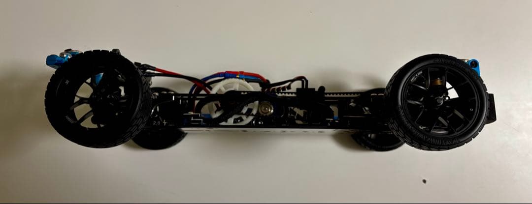 ヨコモ　BD7 ミニコンバージョン　ランチアマルティーニボディ