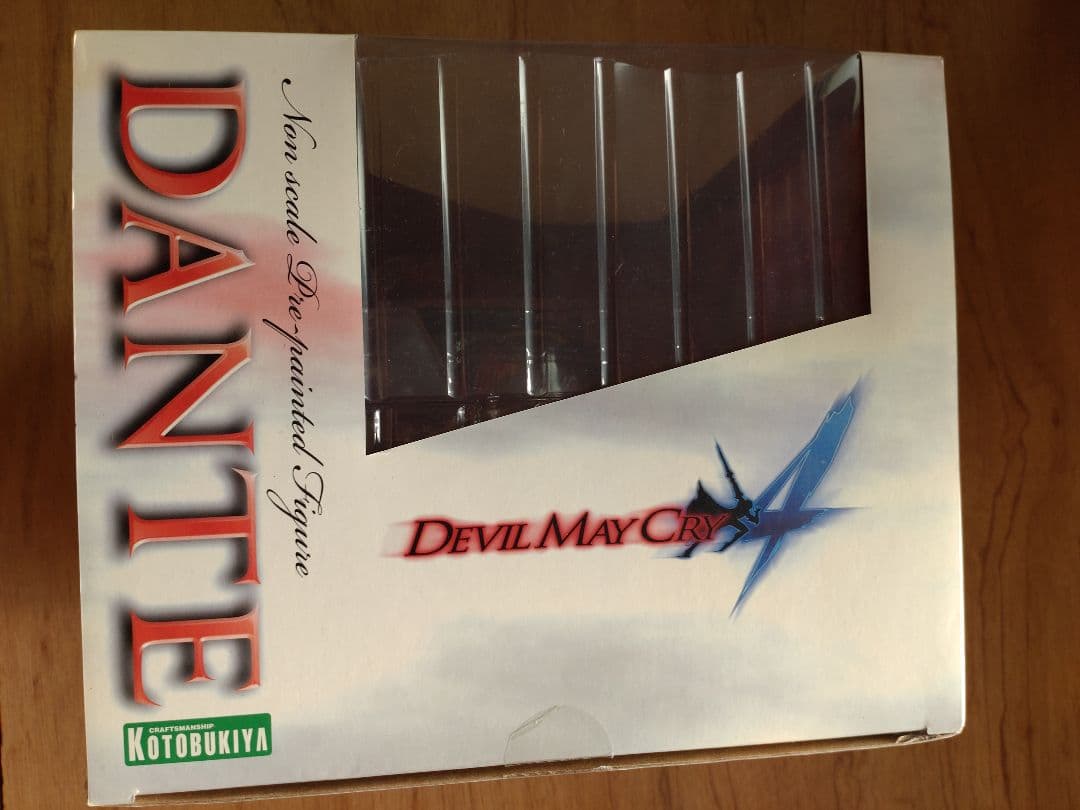 Dante フィギュア Devil May Cry 4　ダンテ　コトブキヤ