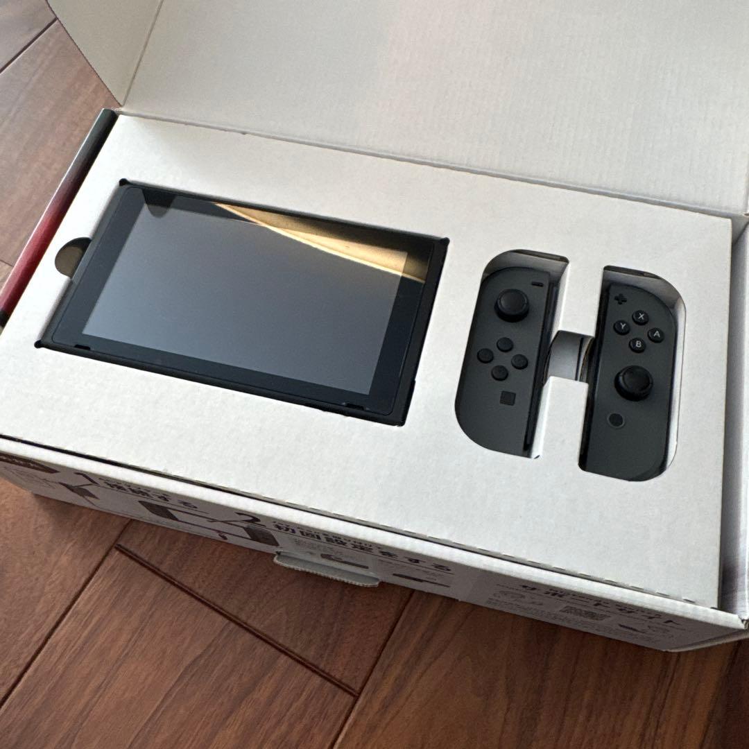 箱付き⭐︎美品　Nintendo Switch 本体 グレー コントローラー付き