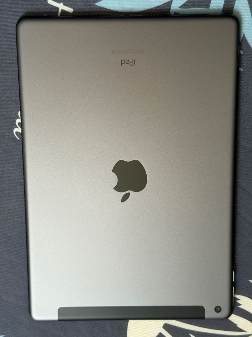 iPad 第7世代 スペースグレー 本体