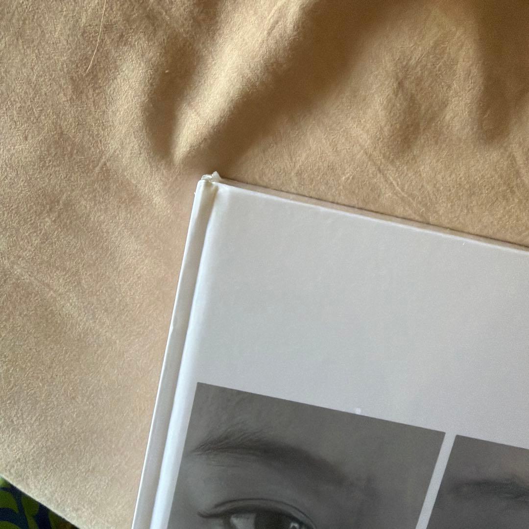 JENNIE J2NNI5 写真展 ジェニ 写真集 フォトブック しおり付き