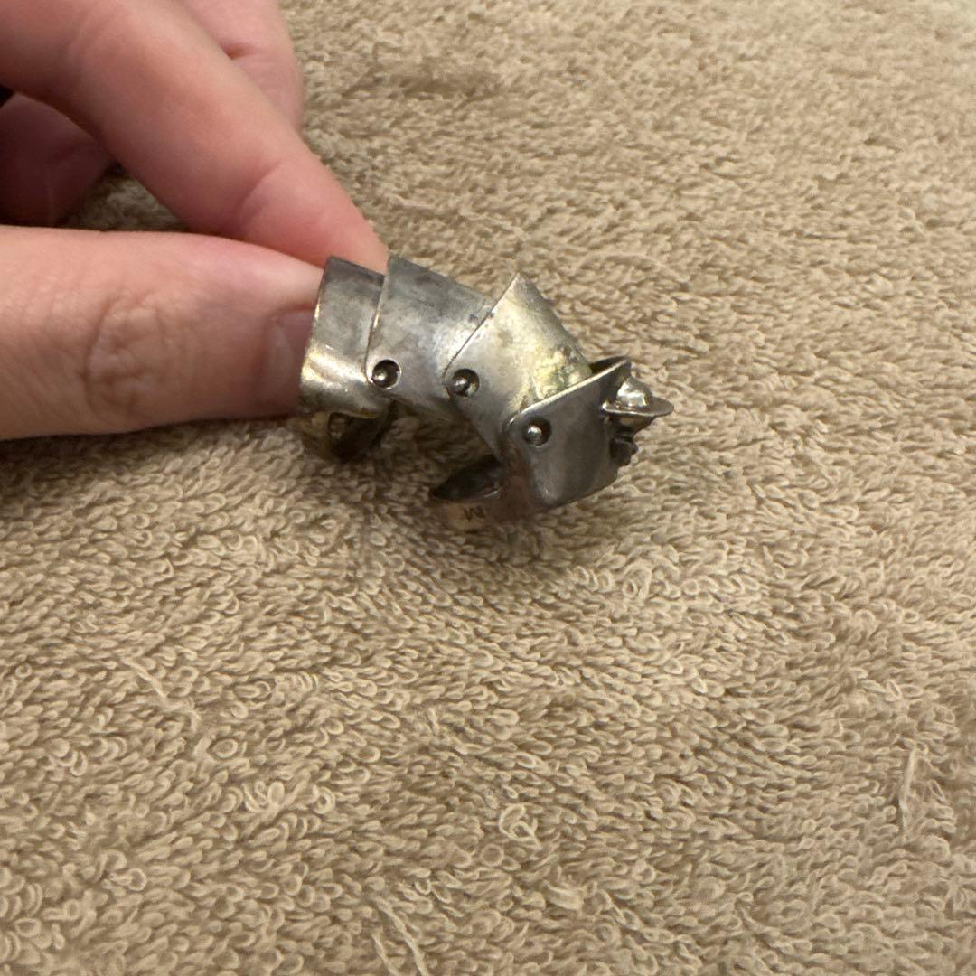 ヴィヴィアンアーマーリングMサイズ