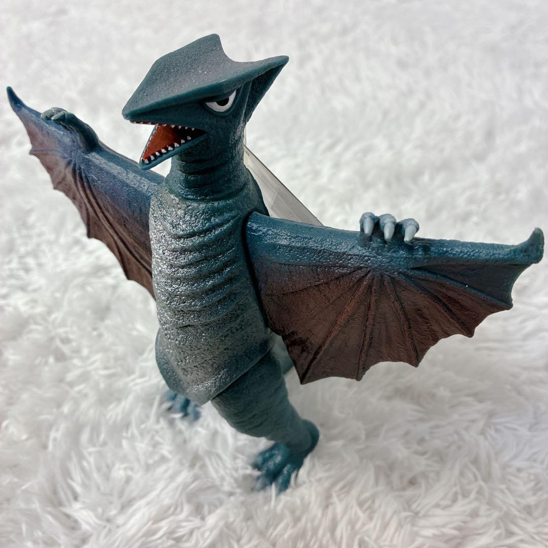 【未使用品】バンダイ 大映怪獣シリーズ 強いぞ!ガメラ 復活大結集BOX 全7種