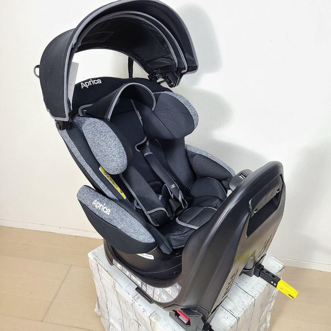j*n様 極美品　チャイルドシート　 ISOFIX　ベッド型　ジュニアシート　ア