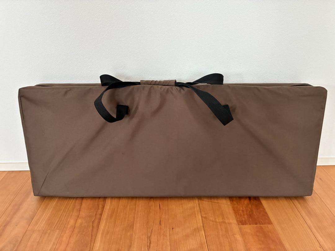 Coleman マスターシリーズ　バタフライテーブル90