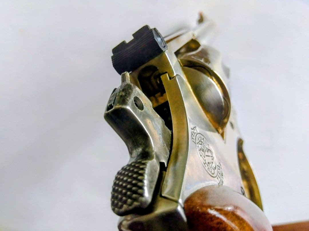 コクサイ S&W COMBAT MAGNUM 357リボルバー 金属製