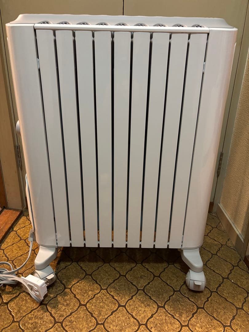 De'Longhi BelCaldo オイルヒーター　RHJ75V0915-GY