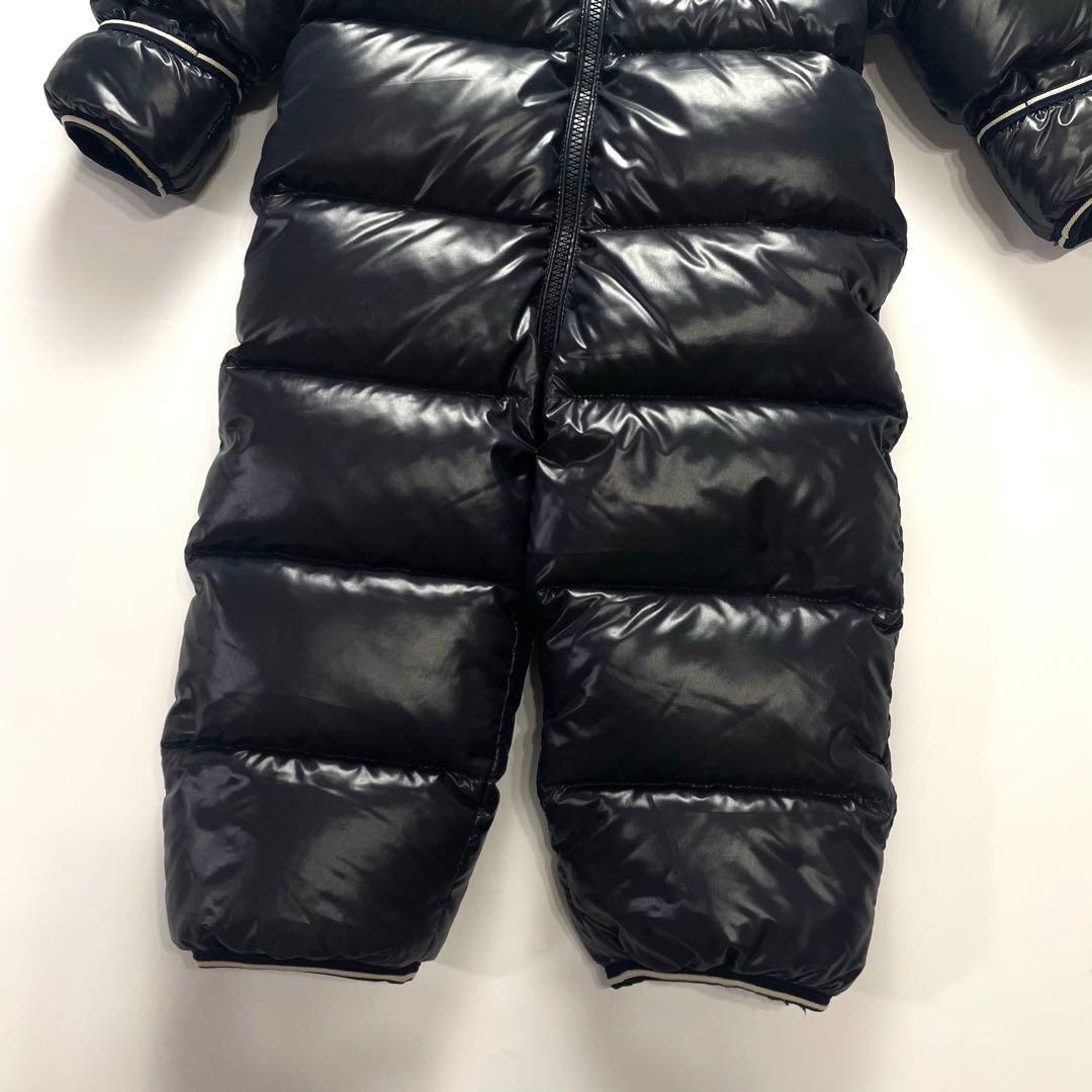 高級感✨モンクレール ロンパース ダウン サイズ80 子供服 黒 ロゴ入り 美品