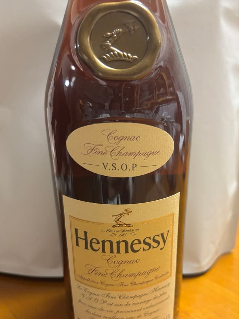 ヘネシーVSOＰブランデー　スリムボトル　未開封
