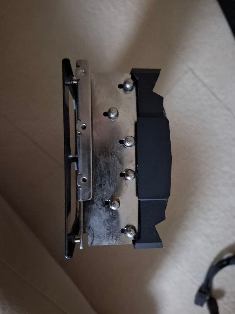 PNY 4070Ti グラフィックボード 3ファン