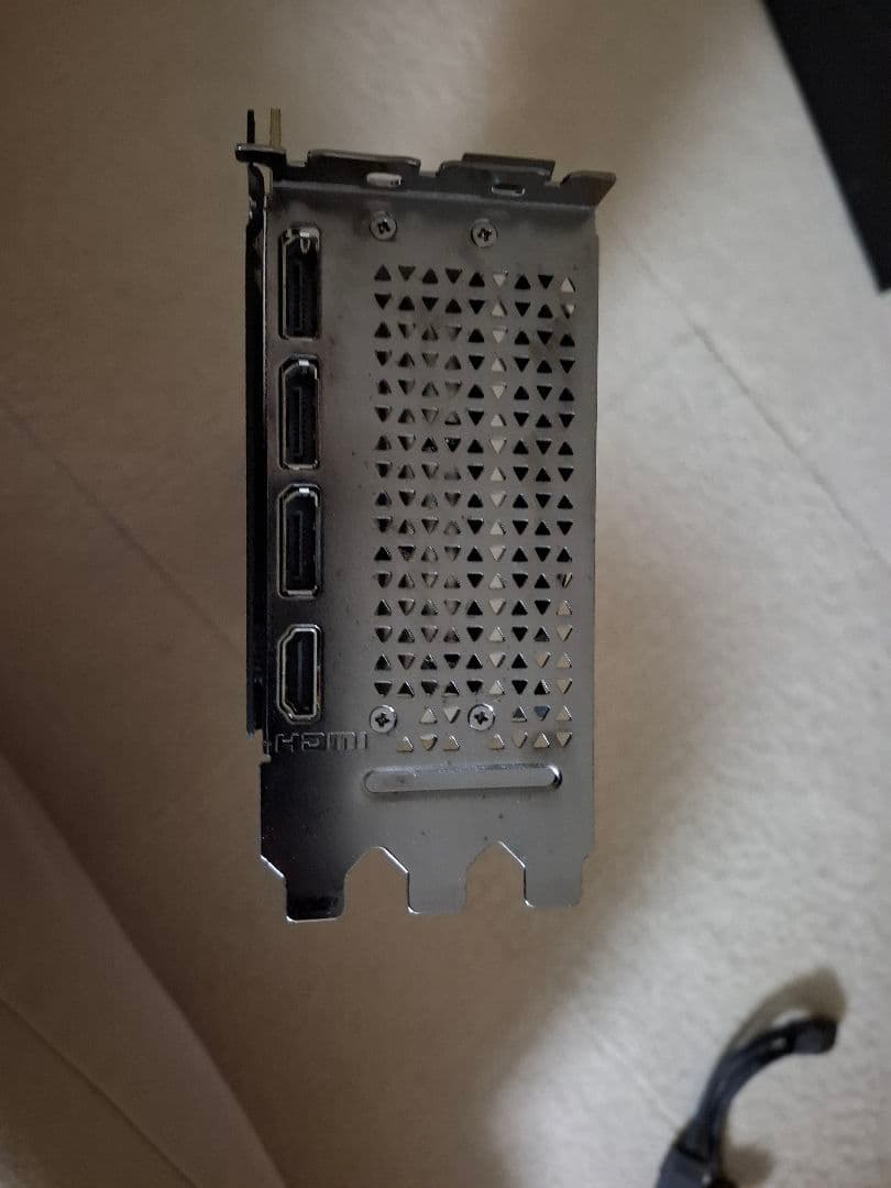 PNY 4070Ti グラフィックボード 3ファン