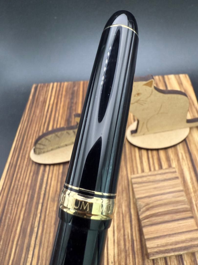 PLATINUM 万年筆 センチュリー 黒 14K M