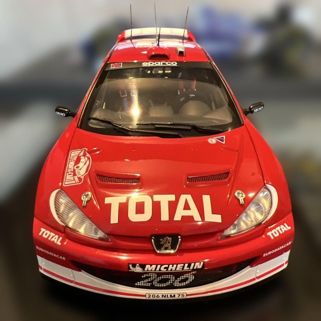 AUOTart製1/18 2003年プジョー206 WRC/リチャードバーンズ