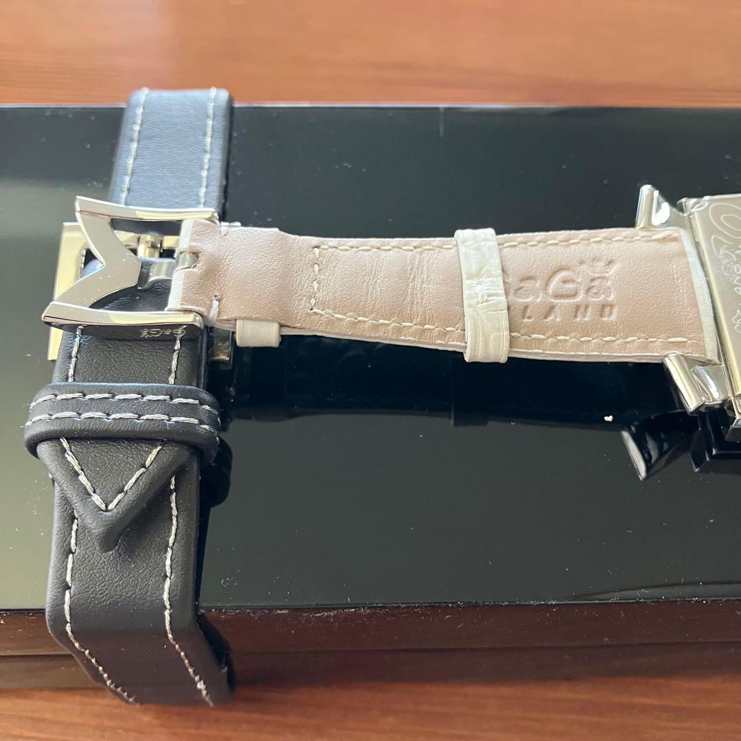GaGa Milano ガガミラノ　ホワイトレザー 腕時計　アナログ時計
