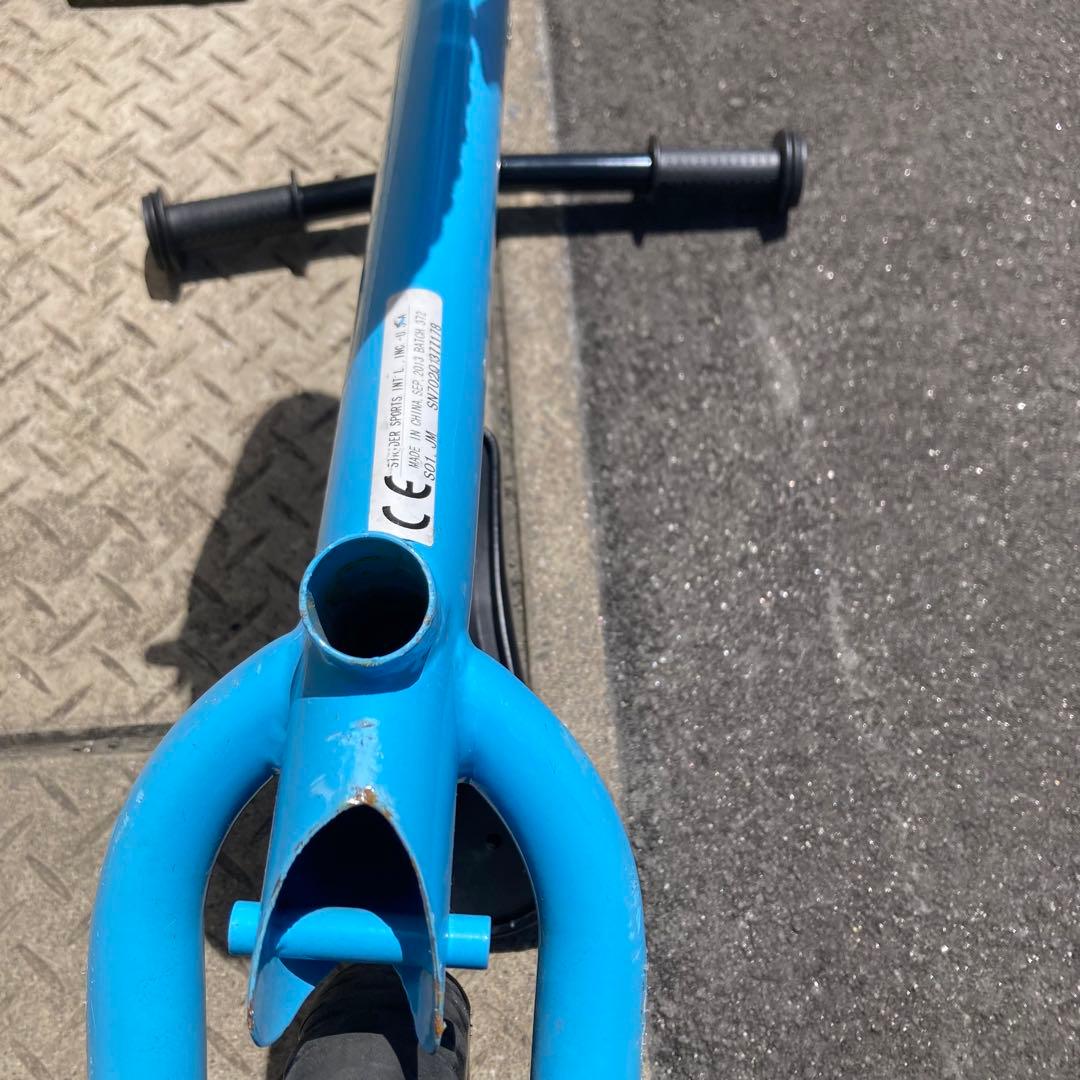 こどもビームス　コラボ　ストライダー　青　ブルー