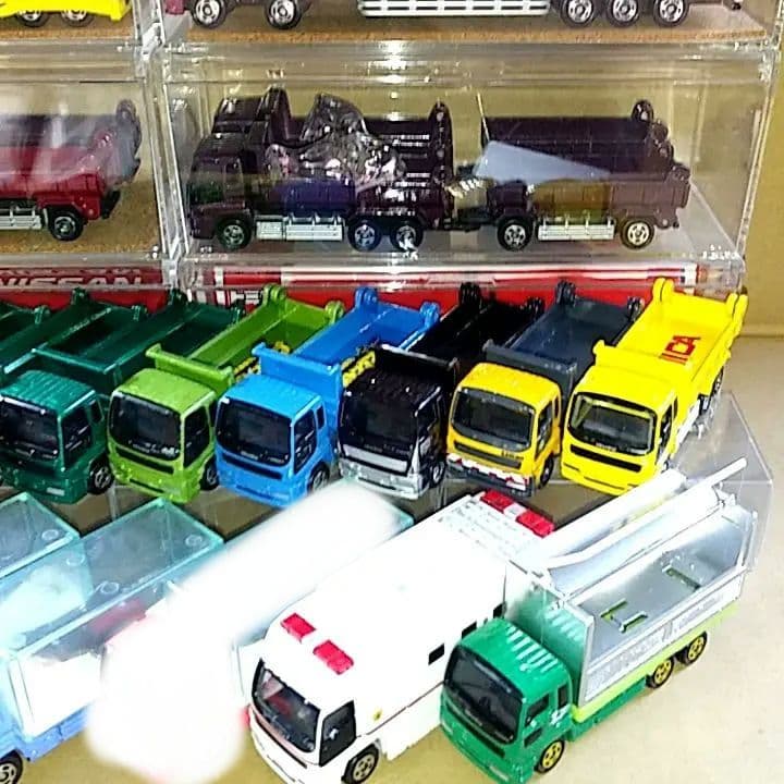 トミカ　いすゞ ギガ　オリジナルギガントス36台セット