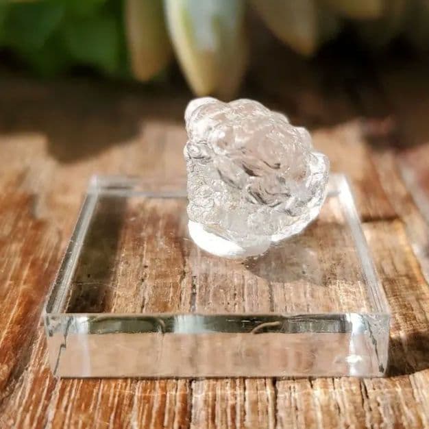 ハイアライトオパール９　メキシコ産　玉滴石　　鉱物標本