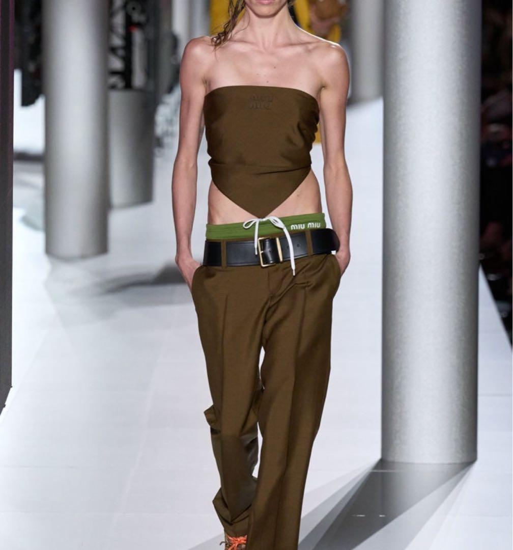 MIUMIU 2024年　レイヤード　重ね着　スイムウェア　パンツ
