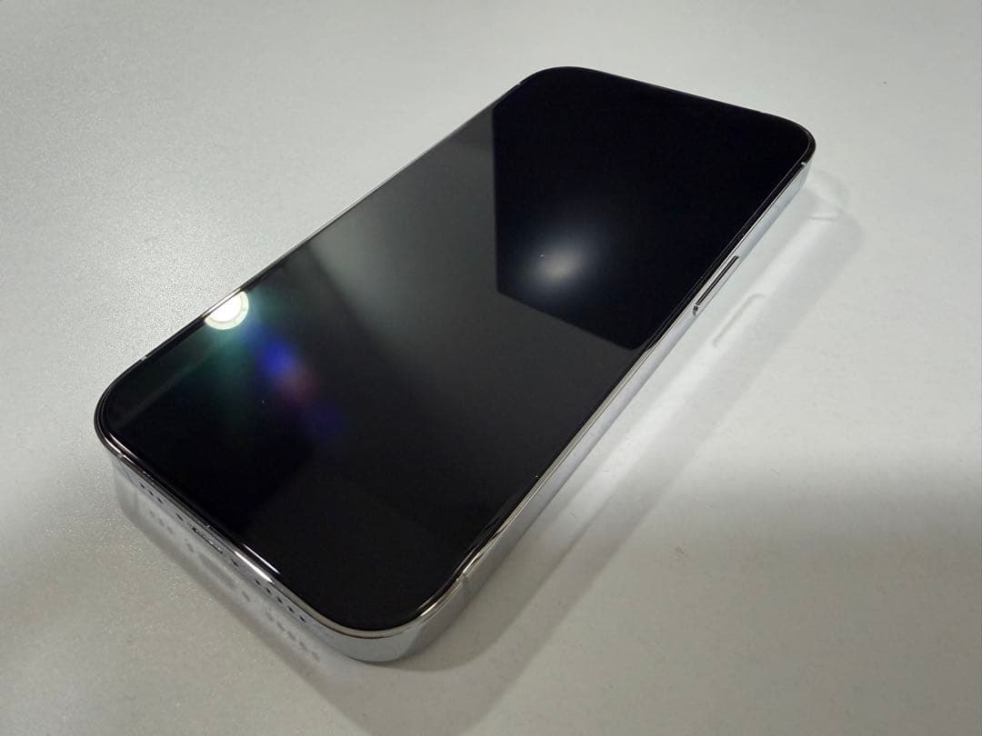 【美品】Apple iPhone 14 Pro 256gシルバー 本体