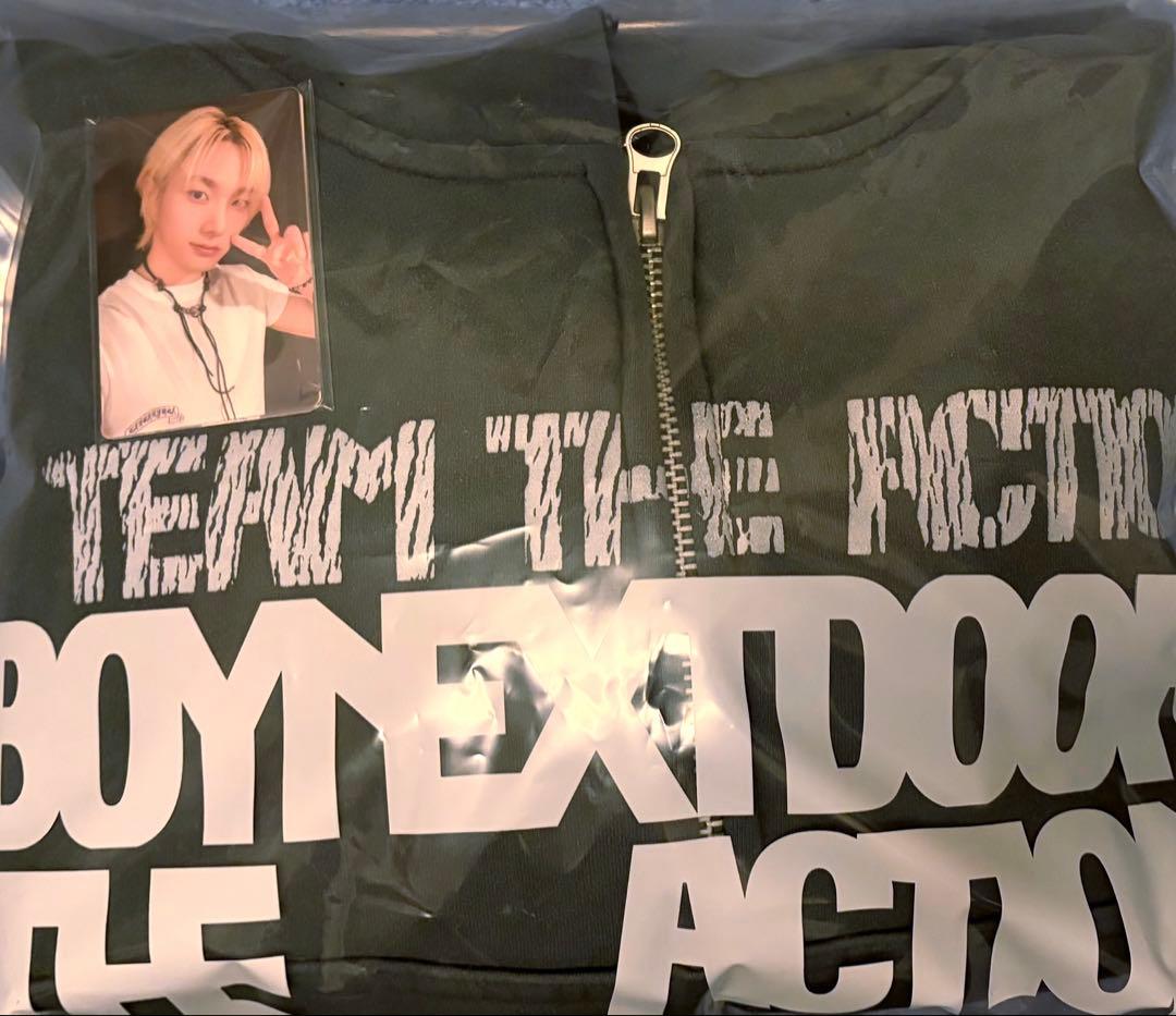 BOYNEXTDOOR ボネクド フーディー パーカー新品 特典トレカ付